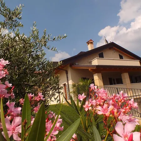Oleandri Holiday home *