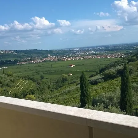 Holiday home Oleandri *